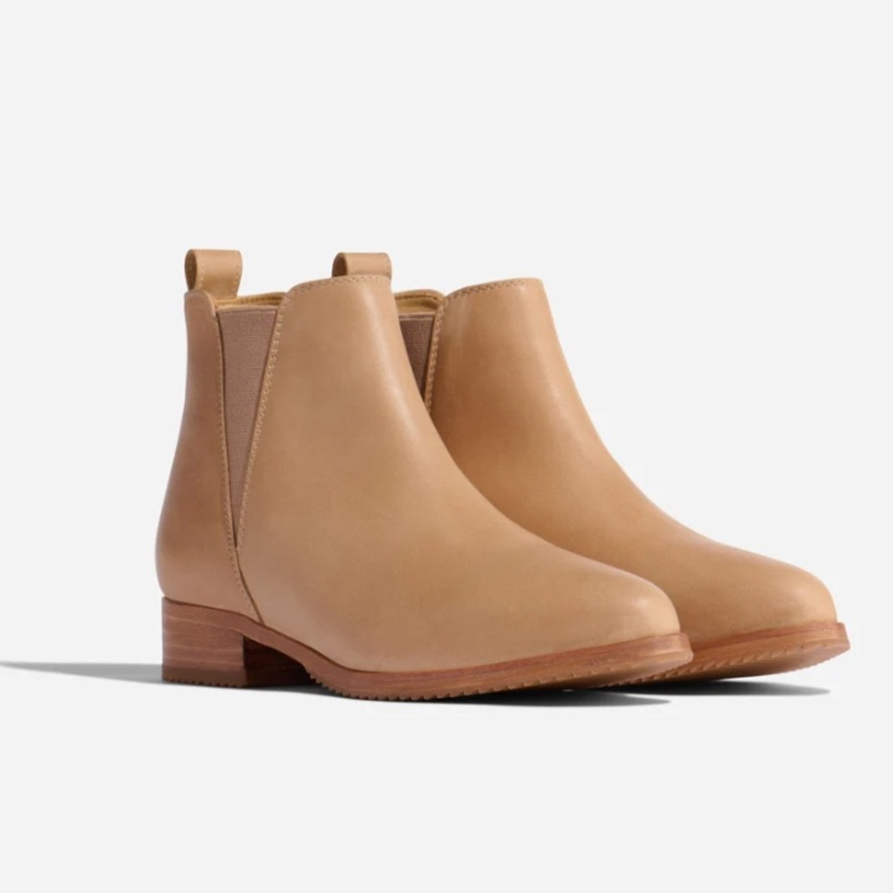 Nisolo Tan Ankle Boots